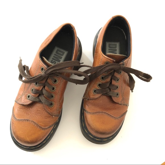 Dr. Martens Shoes - vintage DR MARTENS shoes